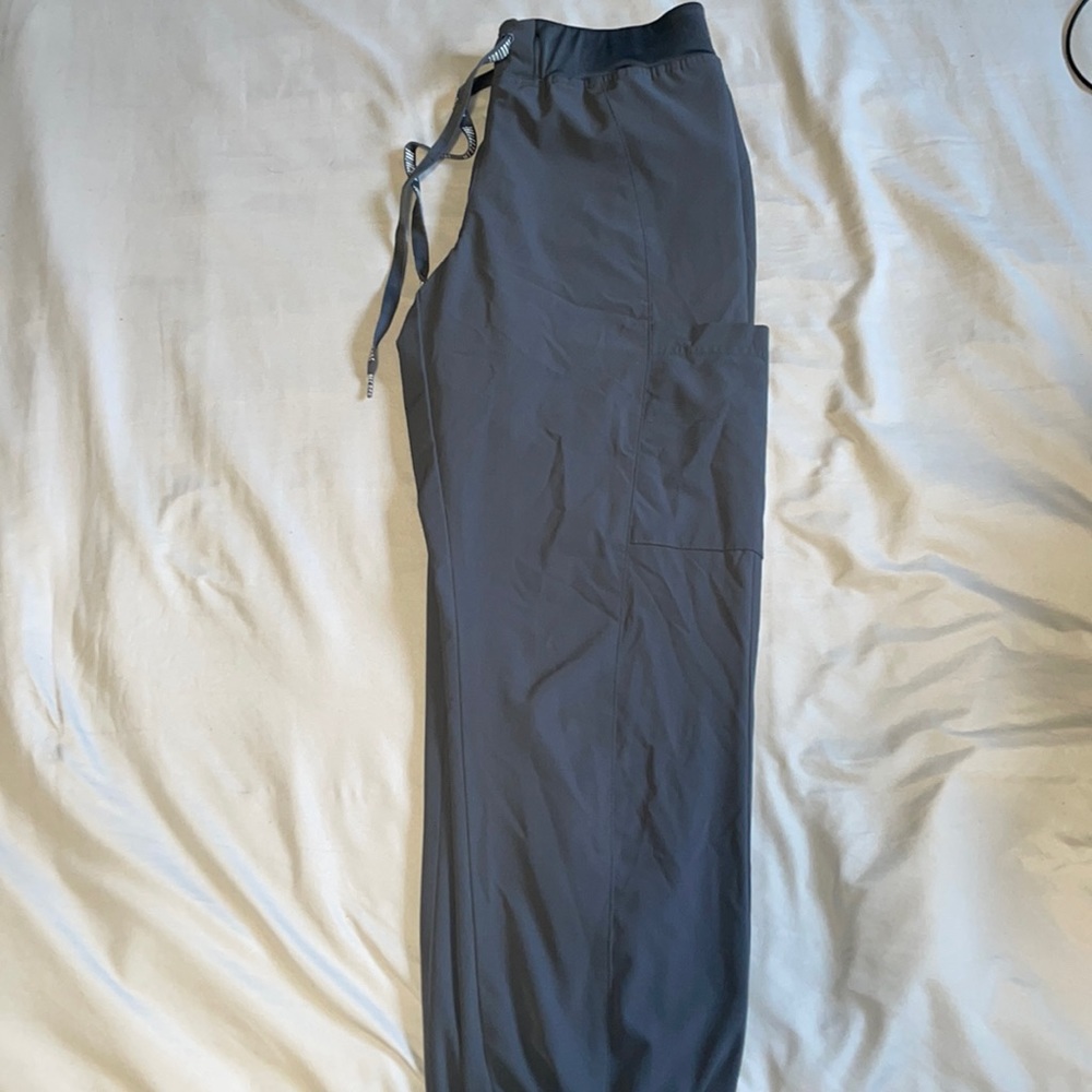 Medcouture scrub pants